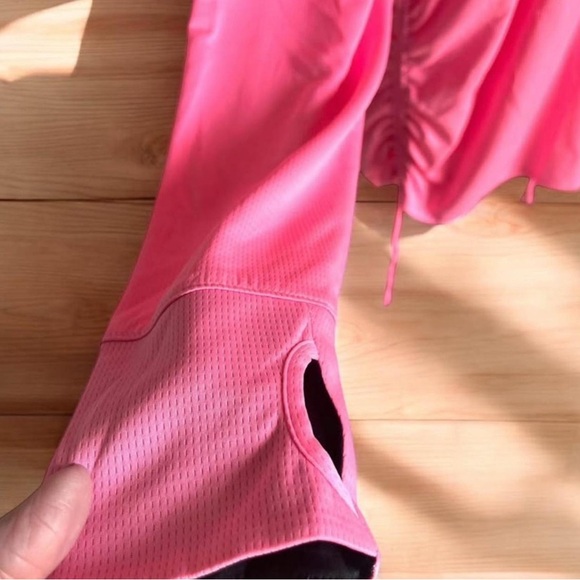 Avia XXL women’s bright pink L/S athletic shirt top blouse drawstring sides - Picture 4 of 5